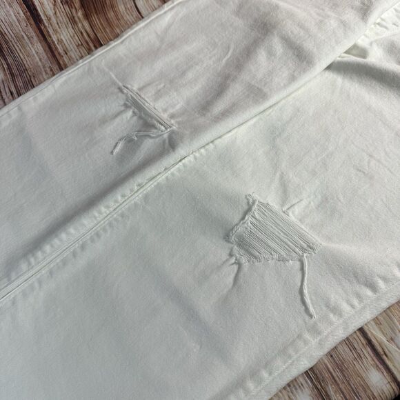 Levi's BOYFRIEND Womens Size 20W White Mid Rise Crop Jeans Denim Pants 39x27.5 - Picture 9 of 14